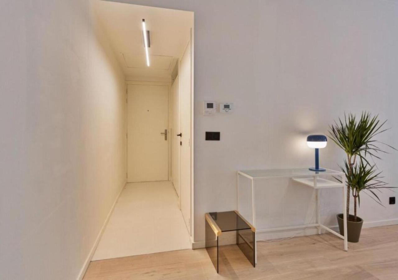 1br By Station Appartement